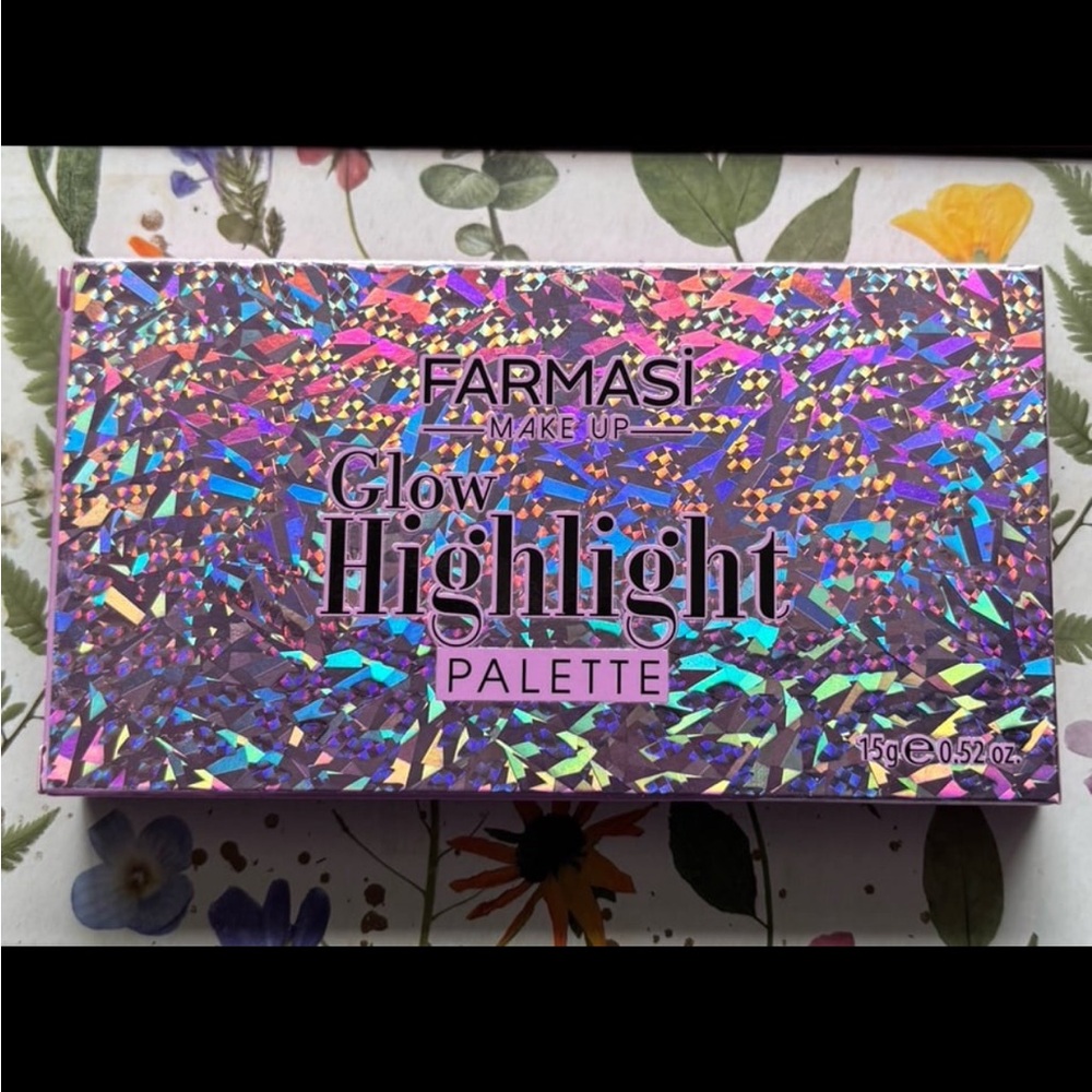 Farmasi Makeup Glow Highlight Palette - Tan